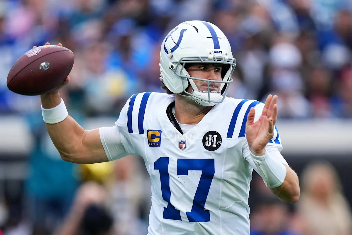 Colts Prepare for Decision on Quarterback Daniel Jones for 2026