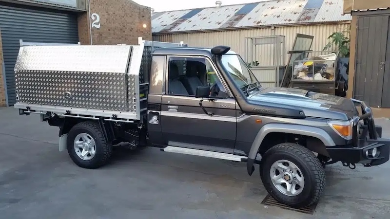 Food Trucks Embrace Stainless Steel for Hygiene and Style