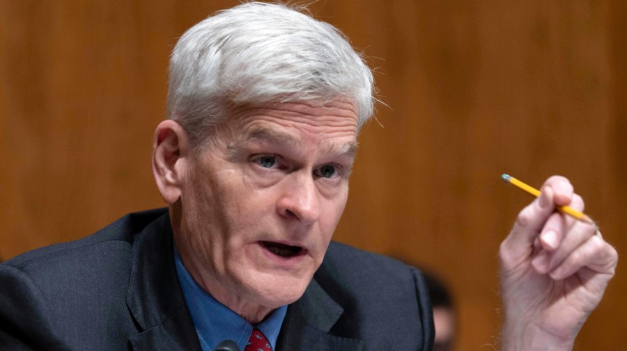 Senators Challenge NIH Director on Denmark’s Health Policy Model